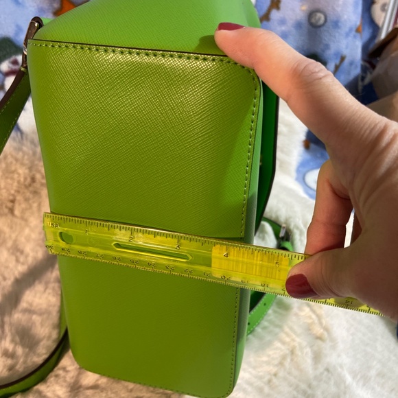 Kate Spade Medium Flip Backpack and wallet - Picture 4 of 9